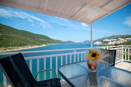 Modern Dream Apartment — 4-Star Luxury Hotel in Neum, Bosnia and Herzegovina