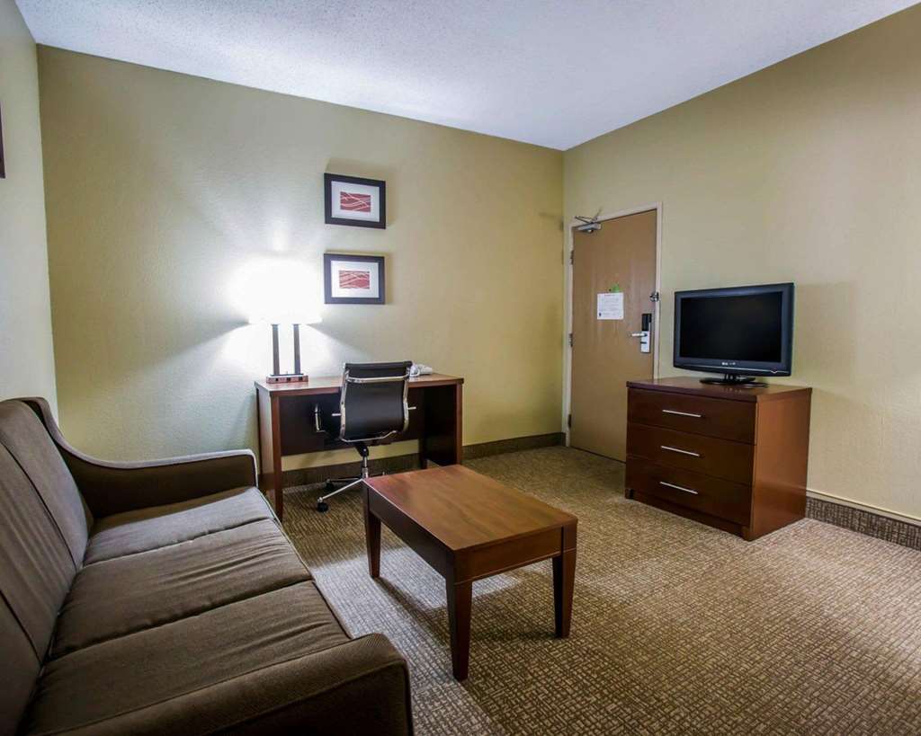 Comfort Inn Morris I 80 - photo 22