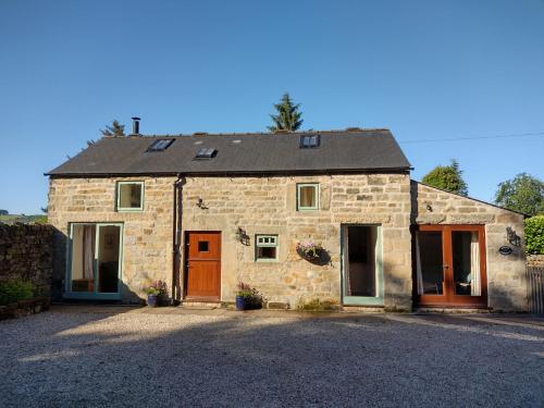 Acorn Cottage Ashover — 4-Star Luxury Hotel in Chesterfield, United Kingdom
