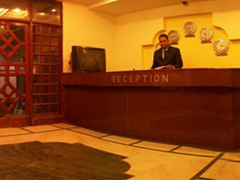 Hotel Surya Palace — Karol Bagh
