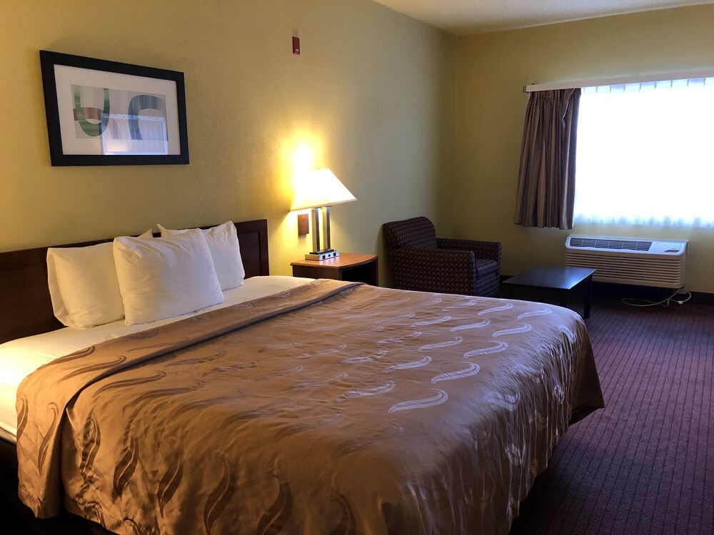 GreenTree Inn Denver Tech Center - photo 16