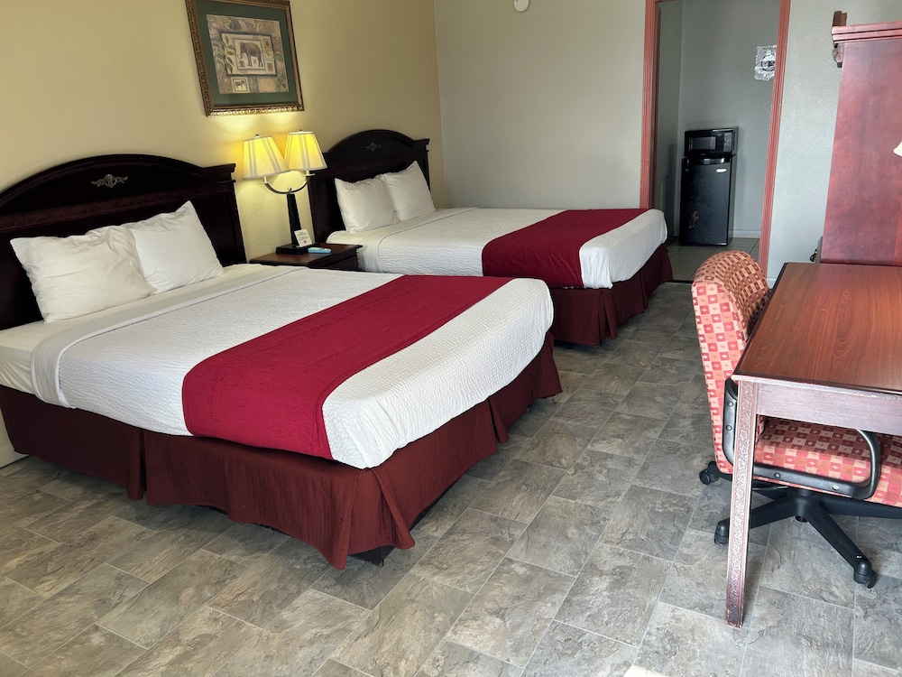 Howards Inn Motel - photo 11