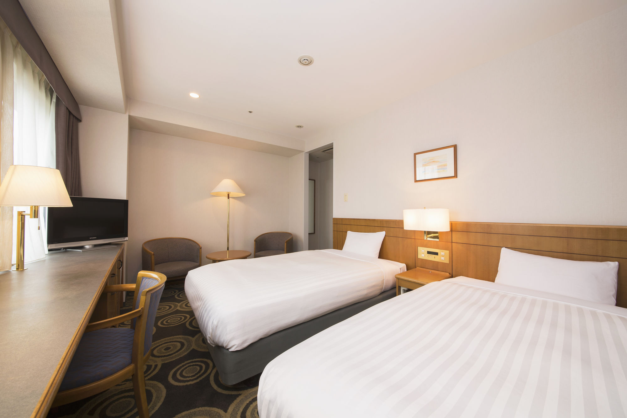 JR East Hotel Mets Tabata