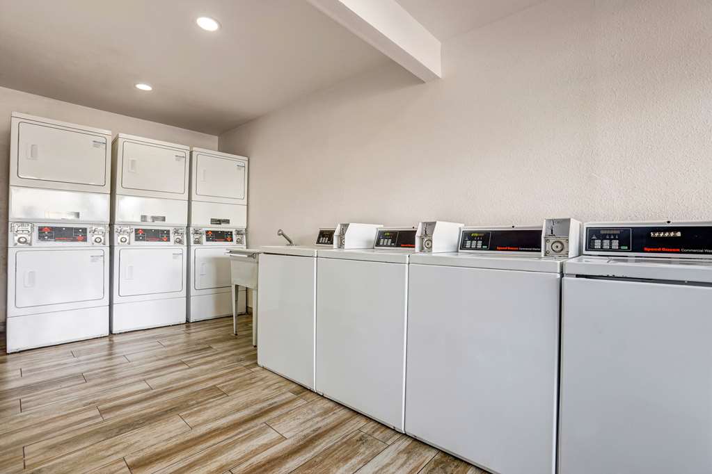 Motel 6 Ukiah CA North - photo 21
