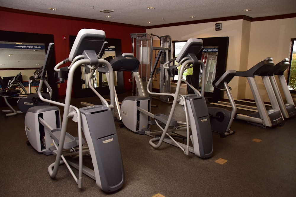 Hampton Inn Indiana - photo 21