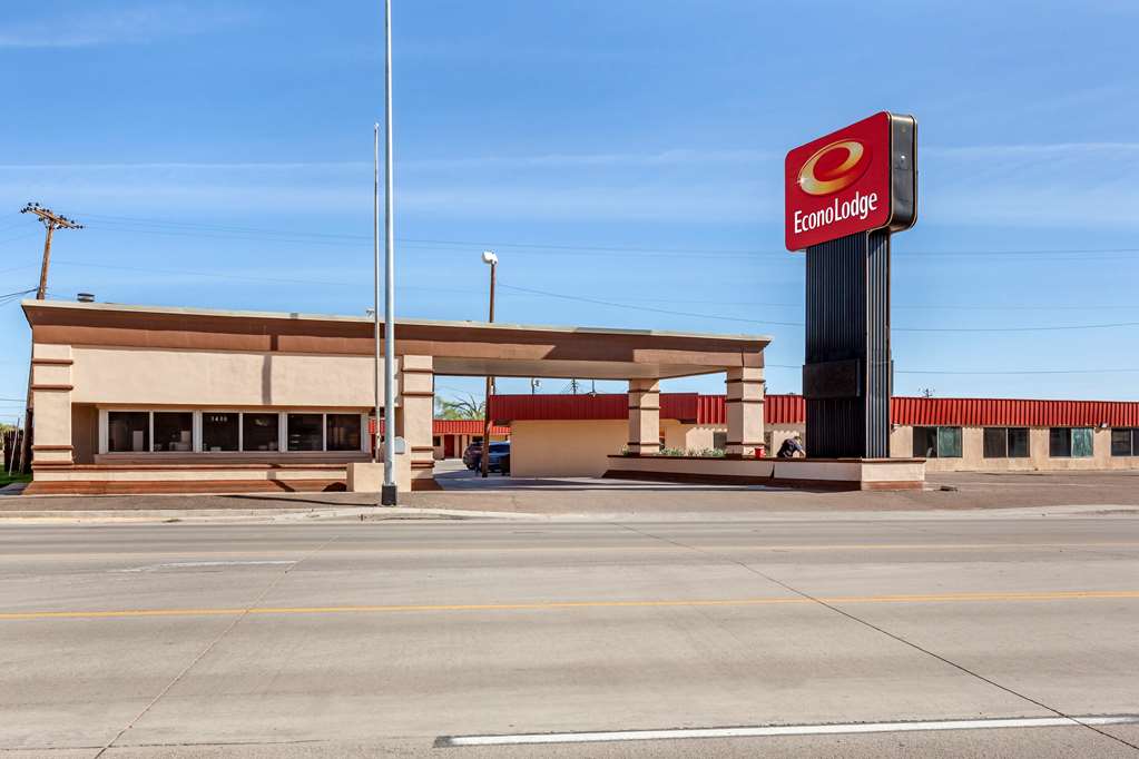 Econo Lodge Clovis - photo 4