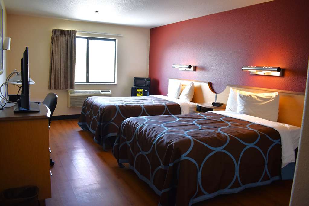 Super 8 by Wyndham New Braunfels I 35 - photo 8