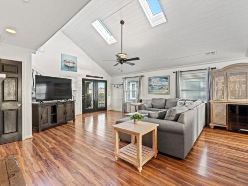 Cherry Grove beautiful beach house private pool — 4-Star Luxury Hotel in Myrtle Beach, United States