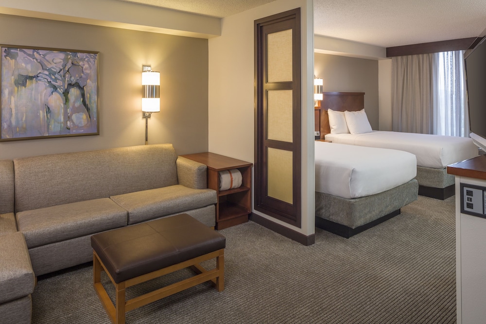 Hyatt Place San Antonio Airport Quarry Market - photo 12