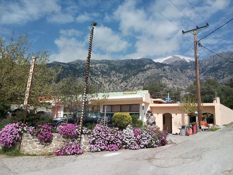 Windy Place — hotel in Agia Galini