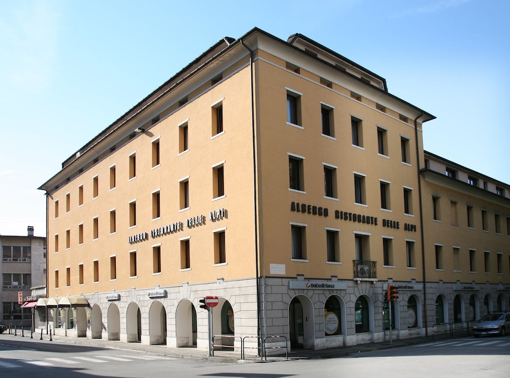 Albergo Delle Alpi - carbon neutral hotel in Belluno