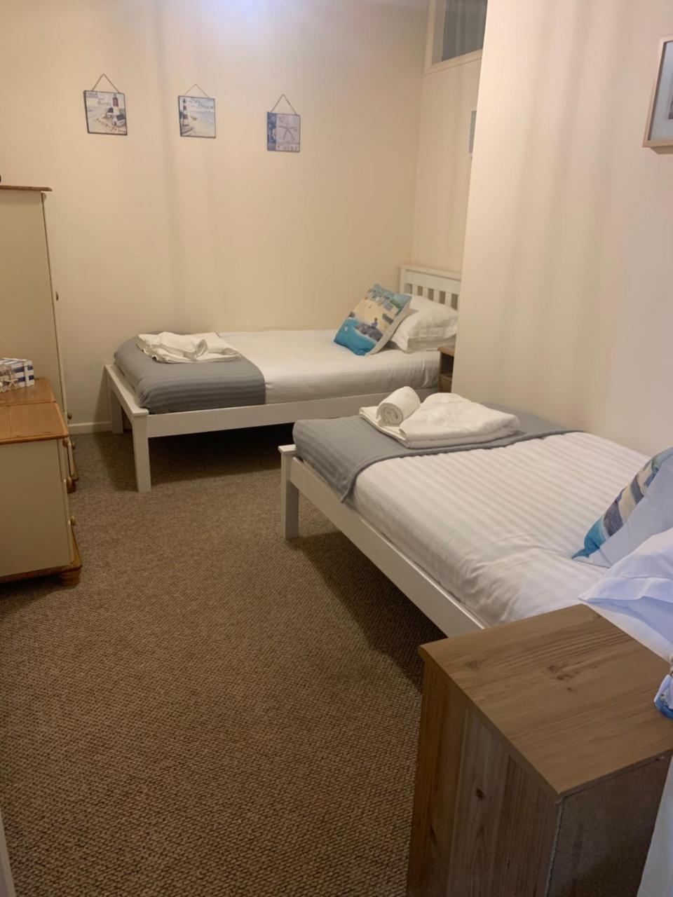 Seawards 2 Bedroomed Seafront Filey