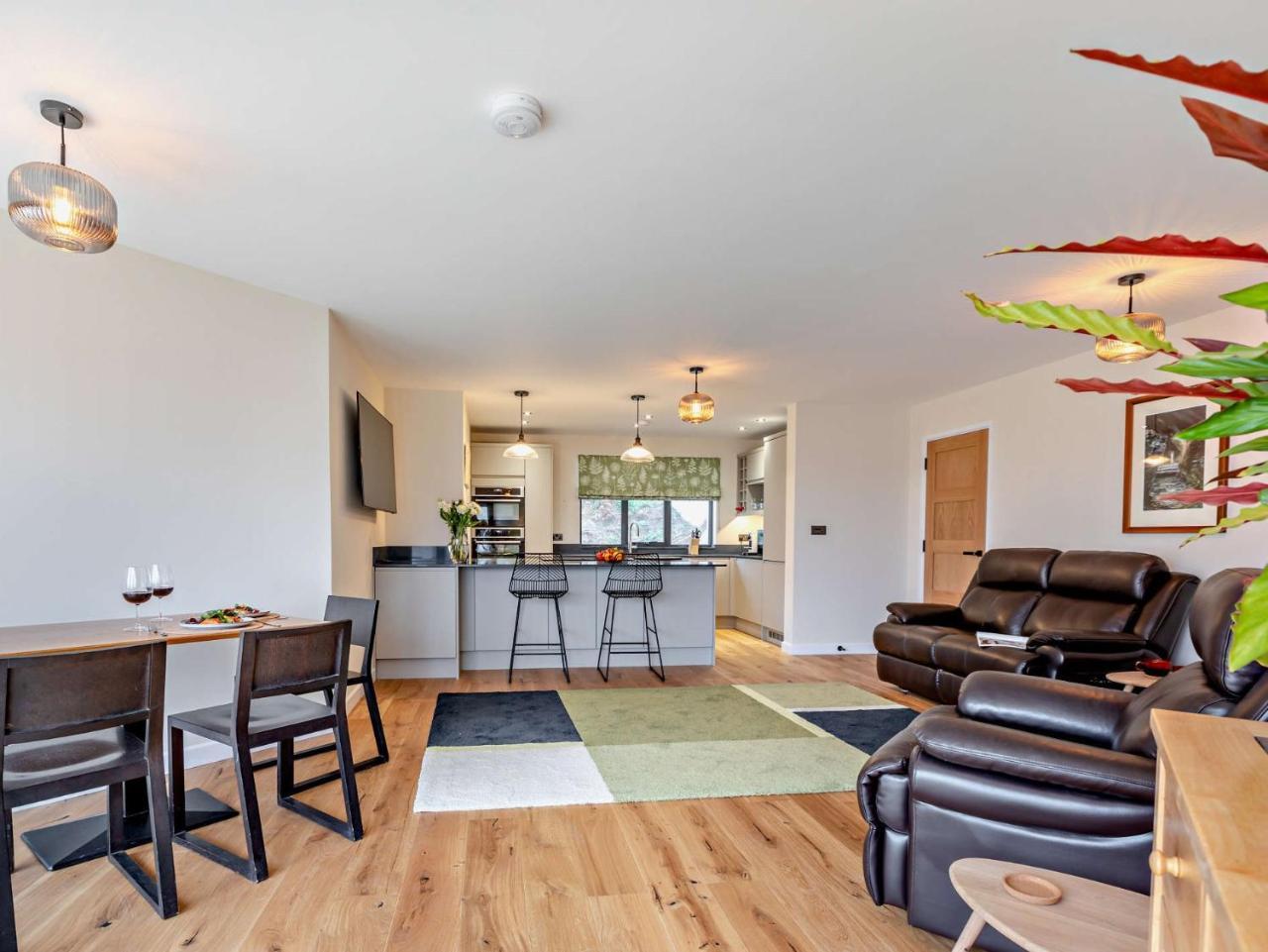 1 Bed in Woolacombe 93920 - last minute hotel in Unknown City