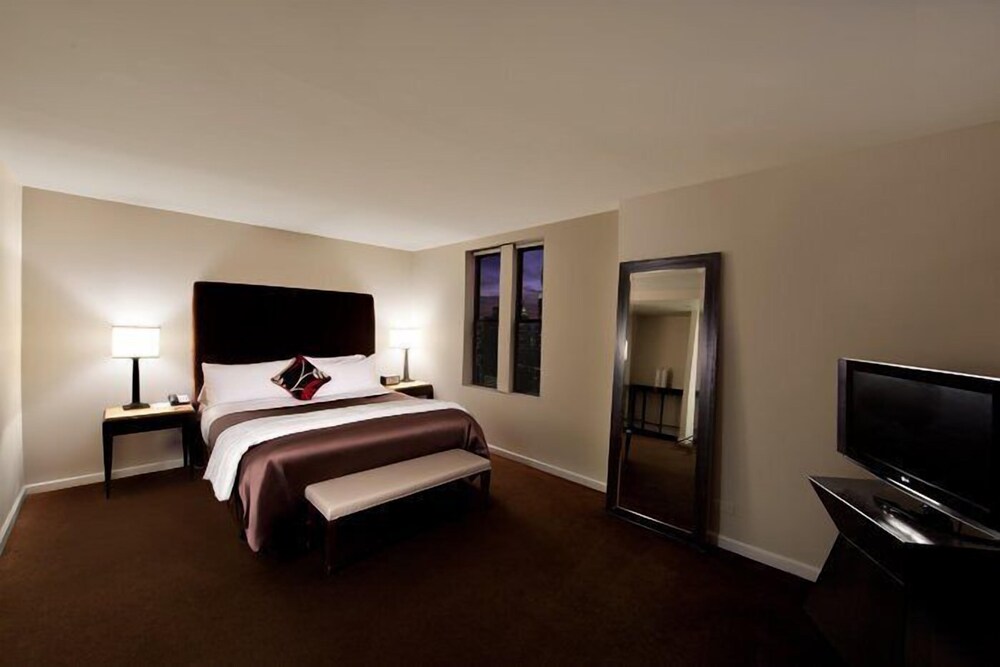 The Court A St Giles Hotel - photo 10