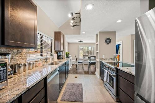 Baileys Mountain Retreat — 4-Star Luxury Hotel in Gatlinburg, United States