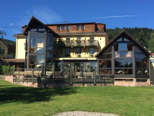Hotel La Belle Vue — hotel in Saulxures-Les-Nancy