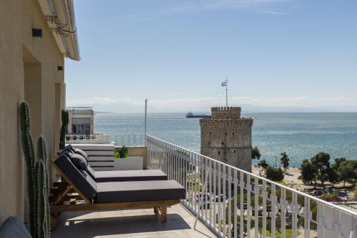 La Maison Dorée Elegant Stay with Unique View by BiNoBi — 4-Star Luxury Hotel in Thessaloniki, Greece