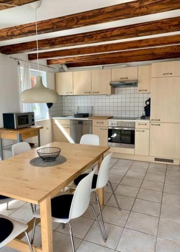Haus Alkmene — 4-Star Luxury Hotel in Ludwigshafen Am Rhein, Germany