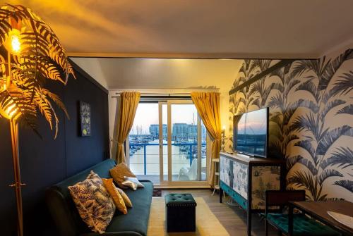 The Marina retreat free parking in Brighton, United Kingdom