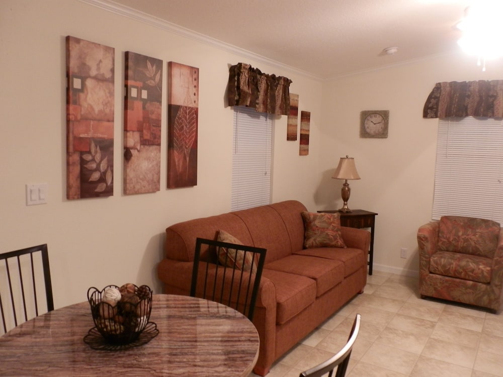 Sherwood Forest RV Resort - photo 9