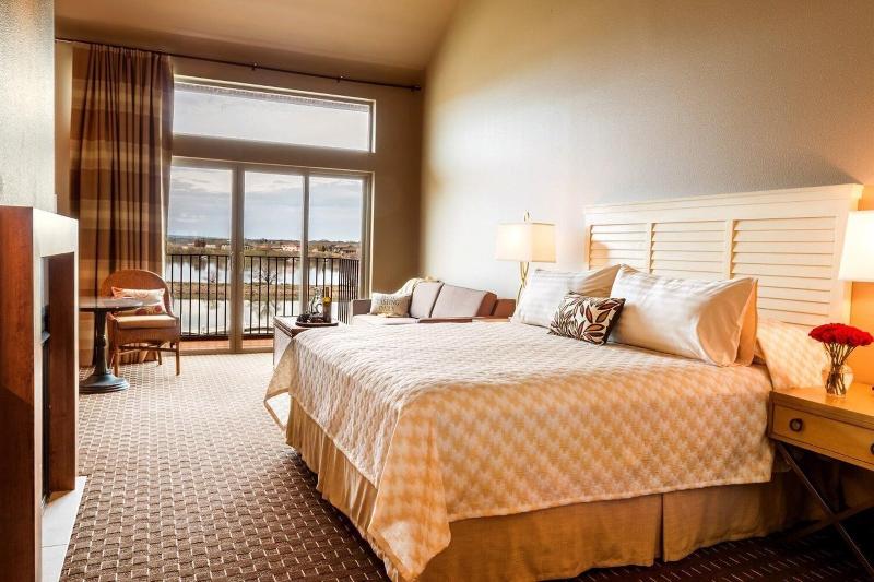 The Lodge at Columbia Point - photo 67