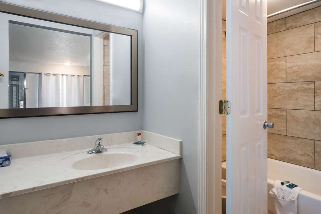 Americas Best Value Inn Suites & Studios Blytheville by Sonesta - photo 30