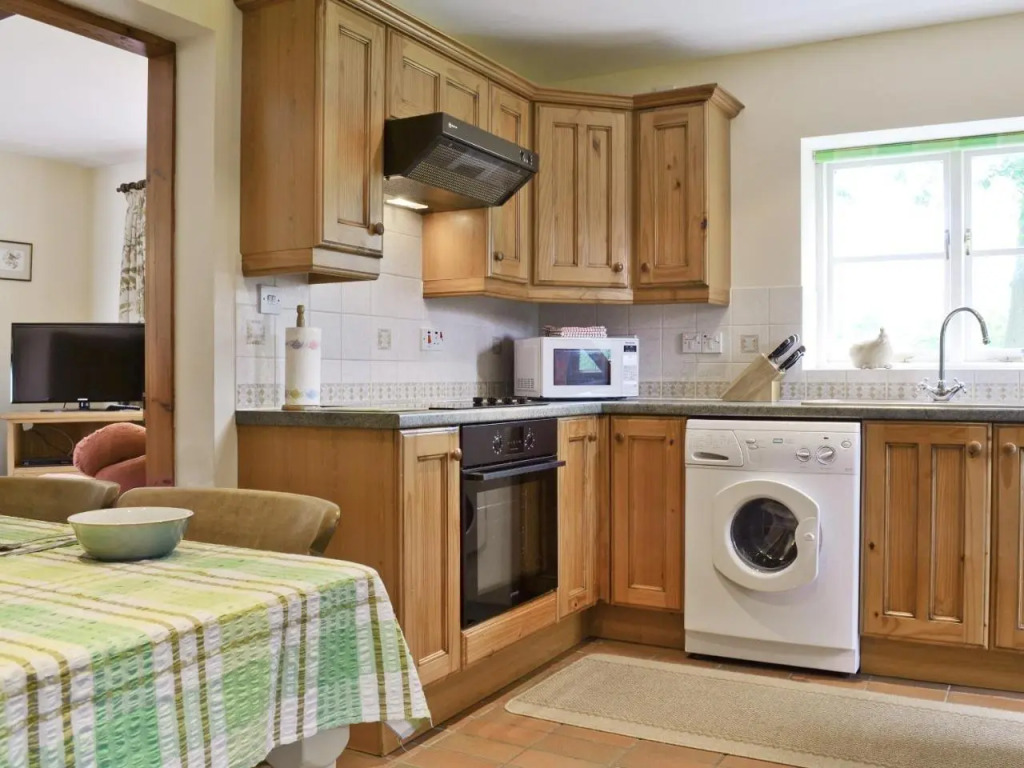 Garden Farm Cottage — 4-Star Luxury Hotel in Ashbourne, United Kingdom