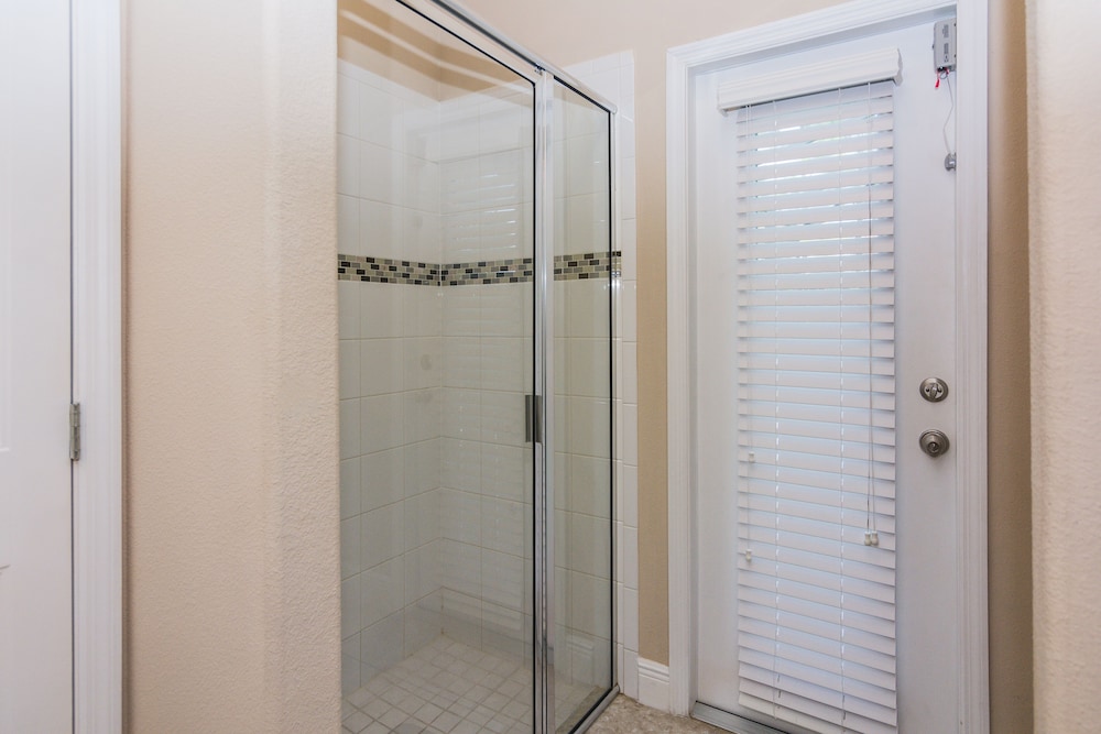 Lovely Vacation House With Private Pool at Solterra Resort - photo 61