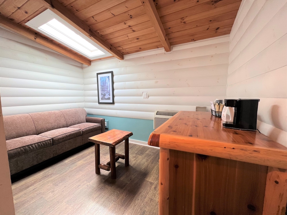 Mountain Top Inn and Resort - photo 19