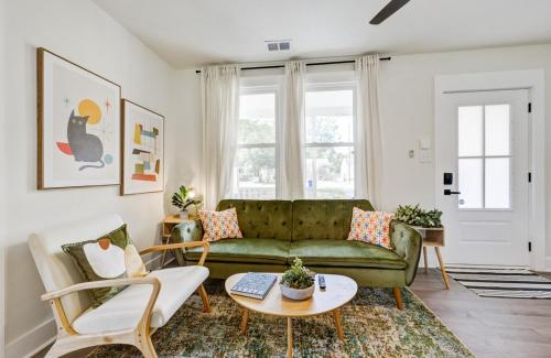 The Artist Finesse & Fun 2 bedroom — 4-Star Luxury Hotel in Charleston, United States