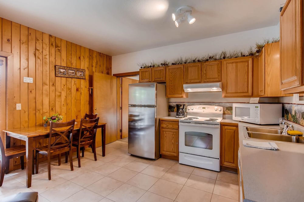 Black Canyon Inn Unit B1 2 - photo 9