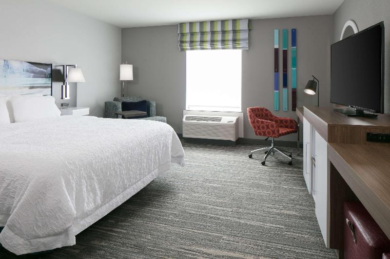 Hampton Inn Wichita Northwest - photo 52