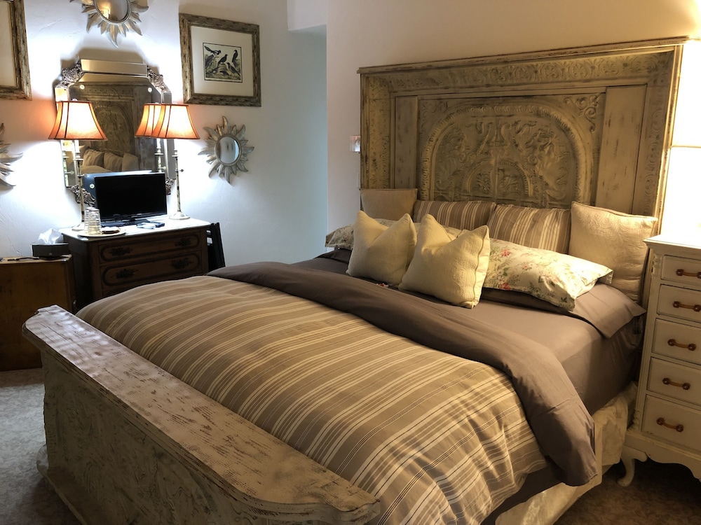 Frederick William House - photo 11