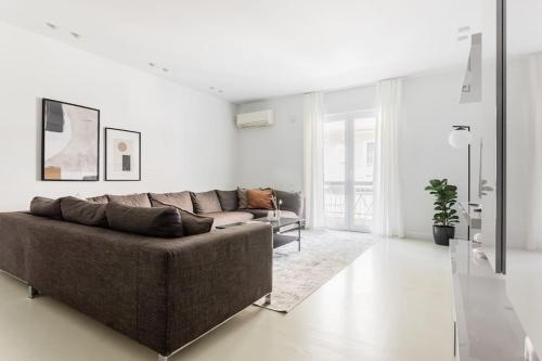 Contemporary Bliss 2BR Apartment in Athens by UPSTREET — 4-Star Luxury Hotel in Athens, Greece