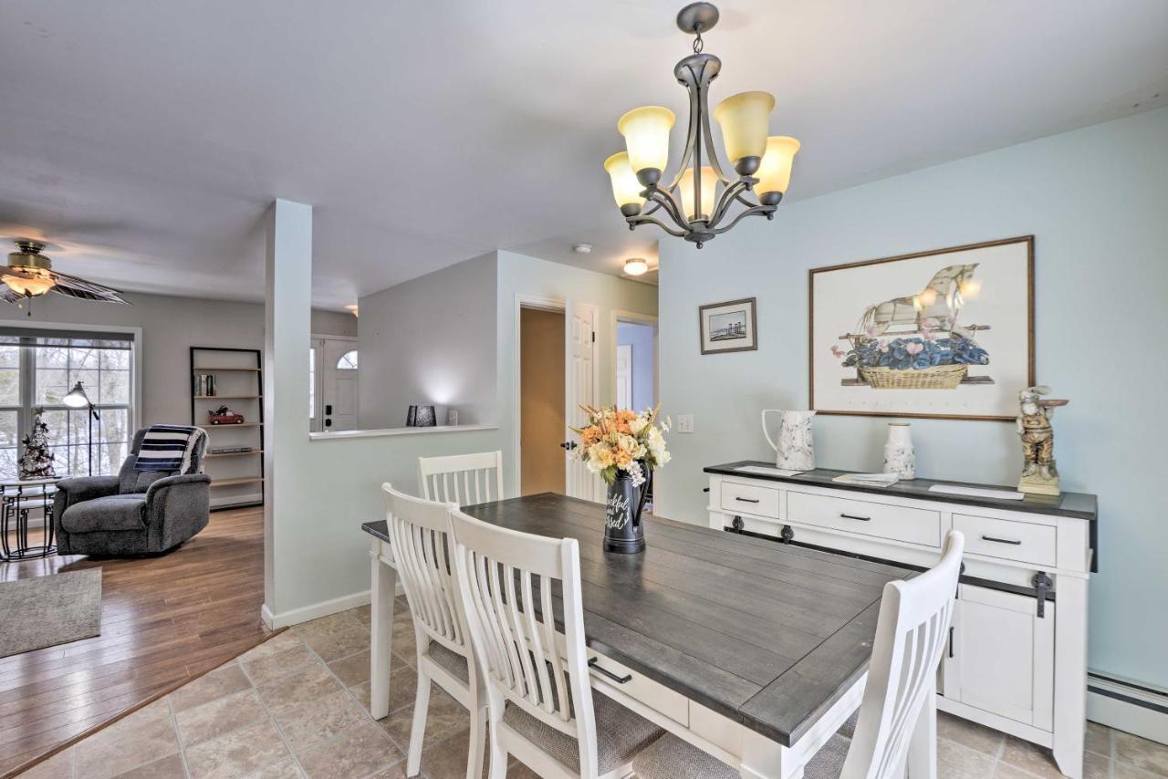 Idyllic Washington Retreat with Fire Pit and Yard in Union, United States