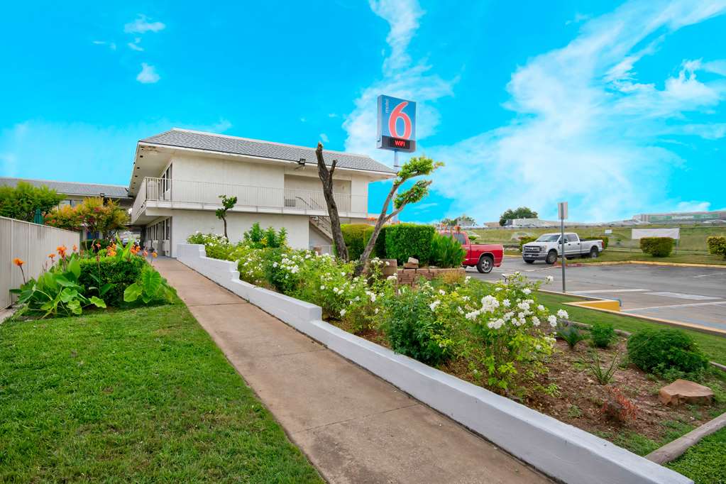 Motel 6 Austin TX North - featured photo