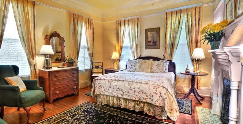 Coombs Inn and Suites - photo 3