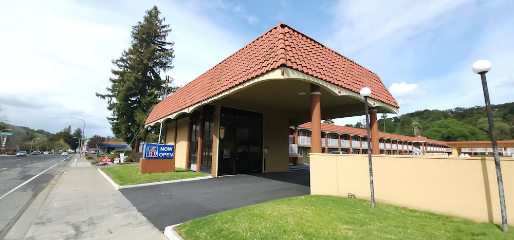 Motel 6 Martinez CA - photo 30
