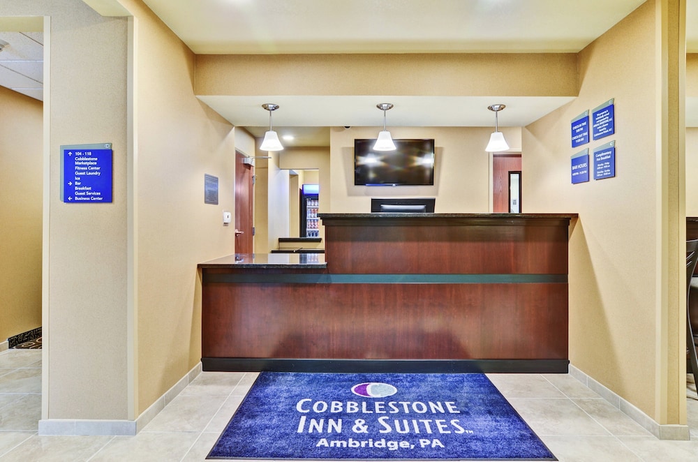 Cobblestone Inn & Suites Ambridge - photo 54
