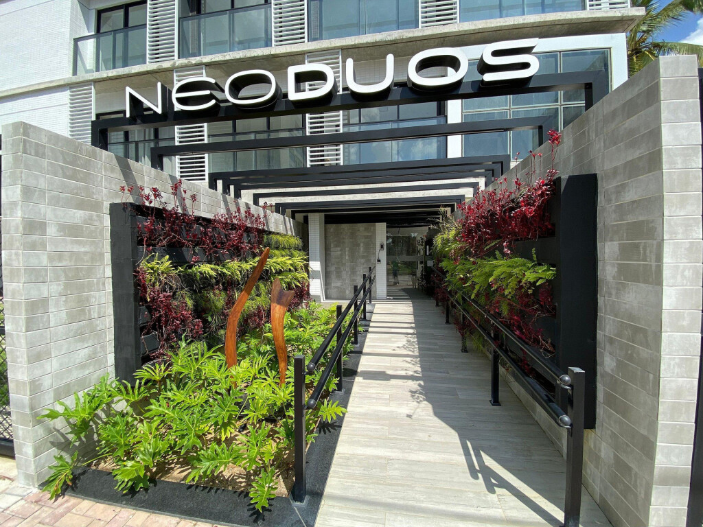 Bela Hospedagem #Neo Duos 802 Charme em Intermares — 4-Star Luxury Hotel in Joao Pessoa, Brasil