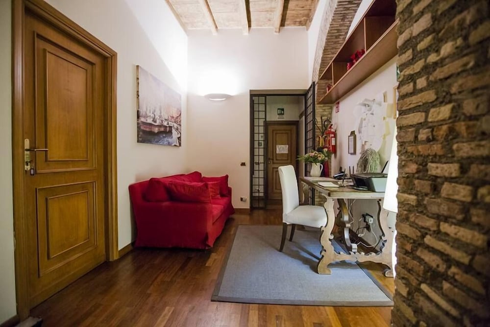 Pettinary Village — Rome — photo 3