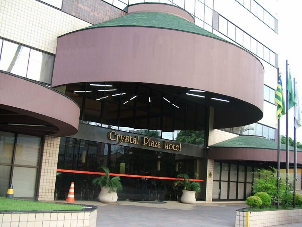 Crystal Plaza Hotel — hotel in Goiania