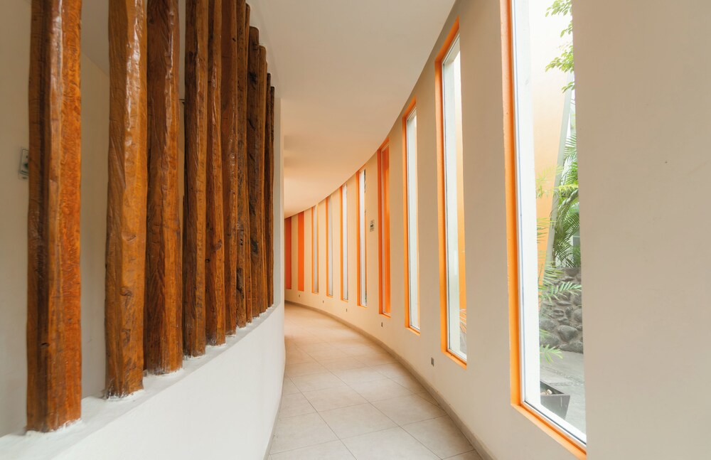 Artisan Family Hotels And Resorts Playa Esmeralda