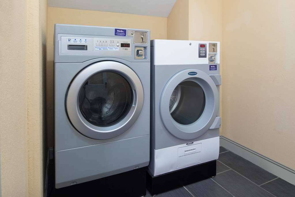 La Quinta Inn by Wyndham Calhoun South I 75 - photo 28