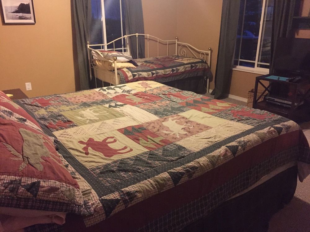 The Moose is Inn - carbon neutral hotel in Cohoe