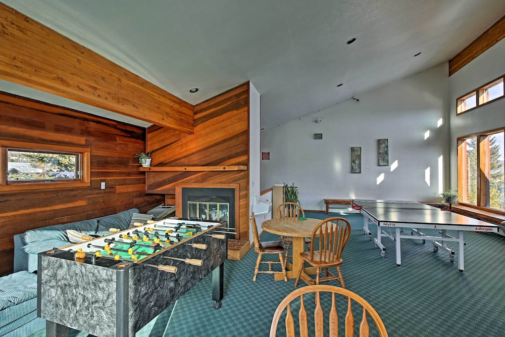 Private Balcony and Resort Perks Silverthorne Condo - photo 17