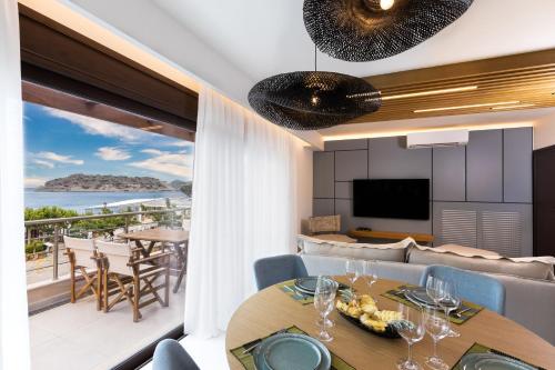 La Vista Azul Sea View Apartment — 4-Star Luxury Hotel in Elounda, Greece