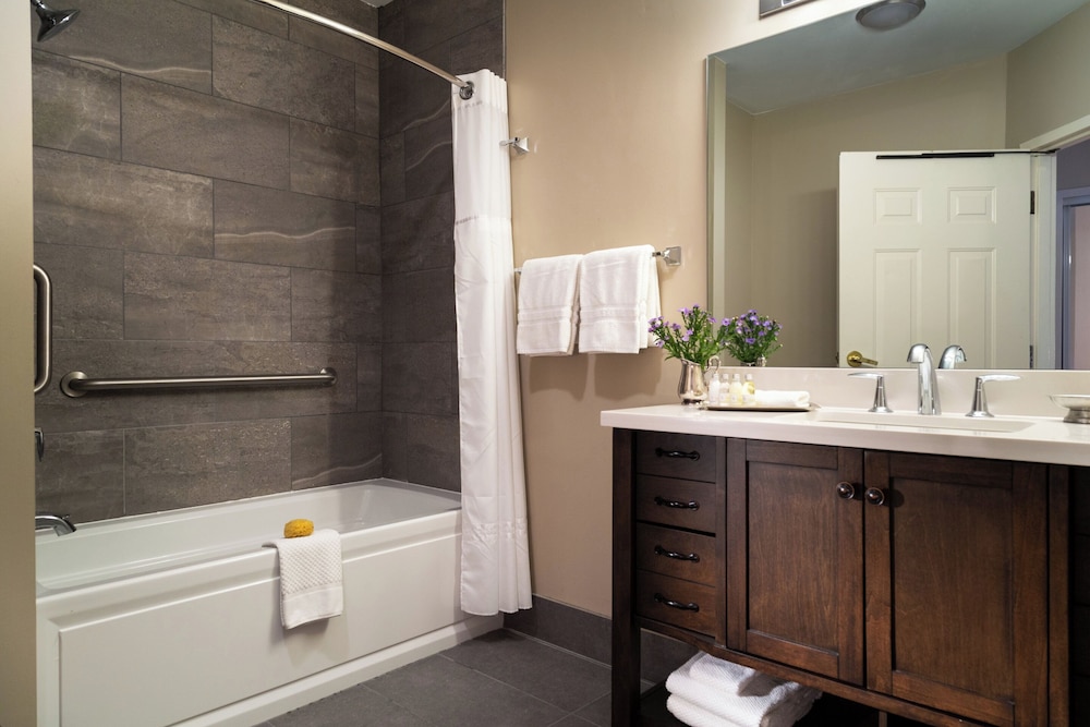 Meadowbrook Inn - photo 29