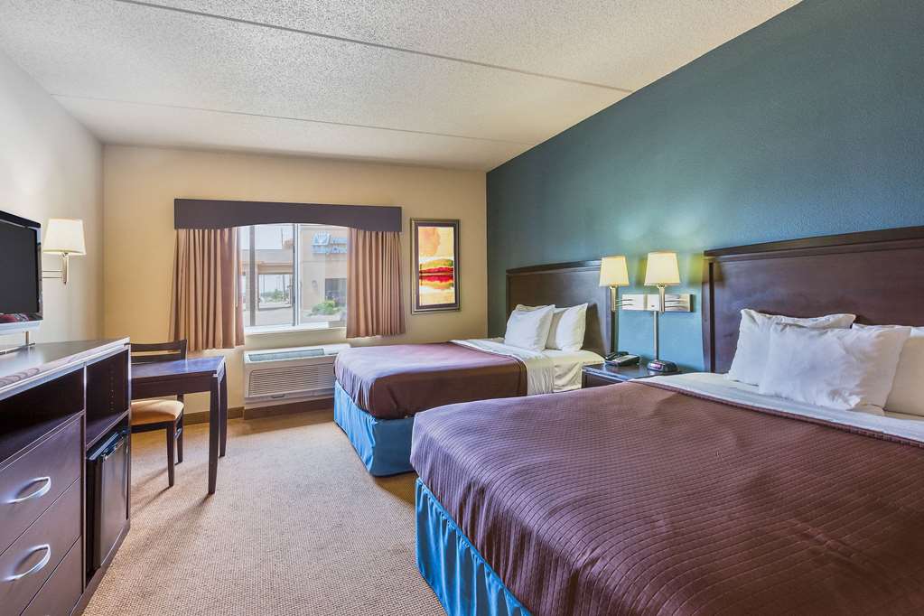 AmericInn by Wyndham Monmouth - photo 8