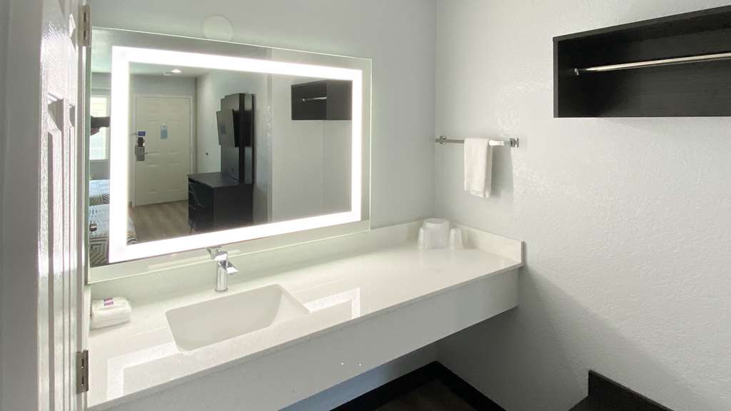 Motel 6 Costa Mesa CA - photo 9